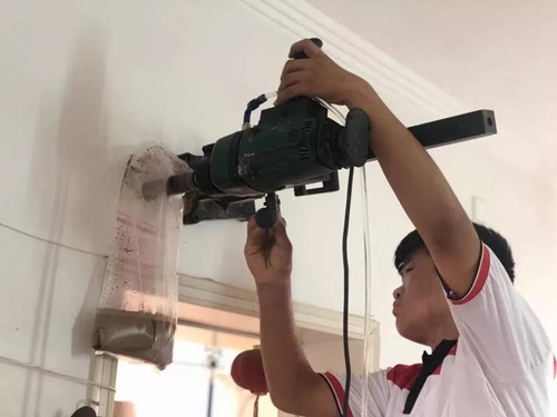 分期付款、簡(jiǎn)化手續(xù)、交叉施工…… 老舊小區(qū)供熱改造搭上“順風(fēng)車(chē)”